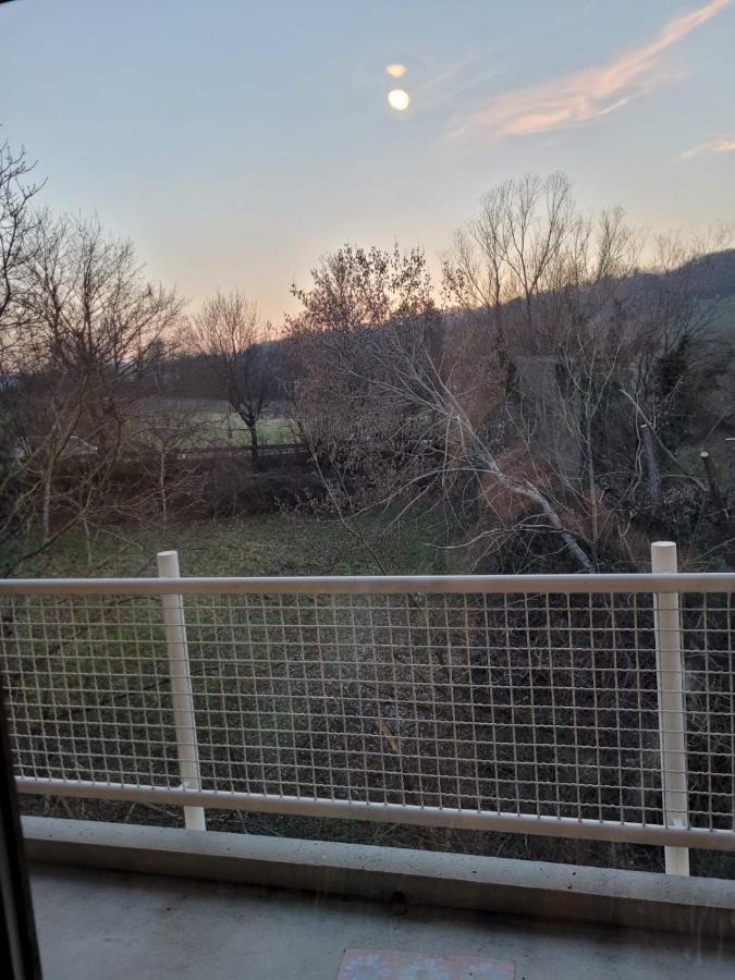 Appartement An Der Weinstrasse 巴特贝格匝本 外观 照片